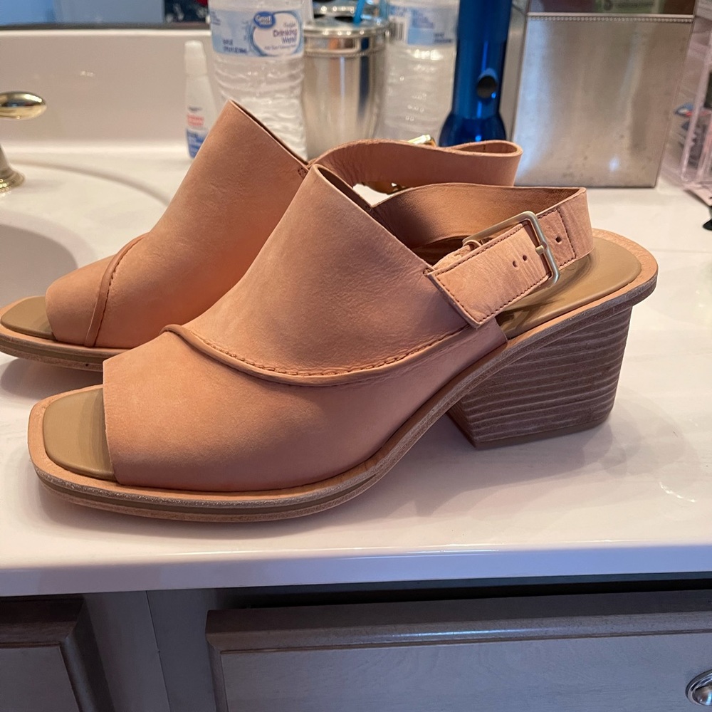 Clarks Originals, warm tan Sandals, size 10M
